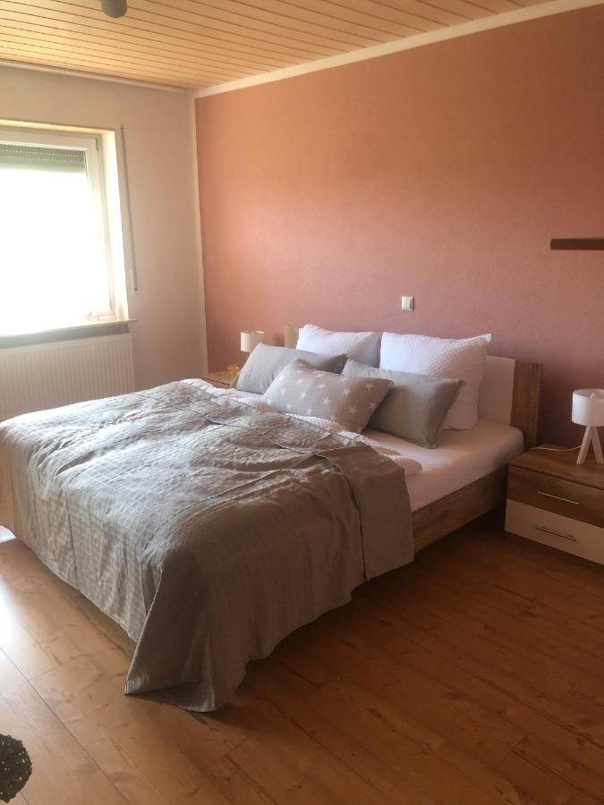 Ferienwohnung Klosterblick Bastheim Ngoại thất bức ảnh